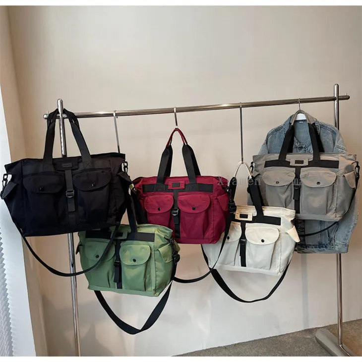 custom-gym-duffel-bag-with-wet-dry-compartment