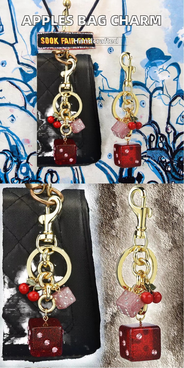 Zinc alloy dice bag charm keychain with carabiner hook and 3D pendant details Zinc alloy dice bag charm keychain with carabiner hook and 3D pendant details