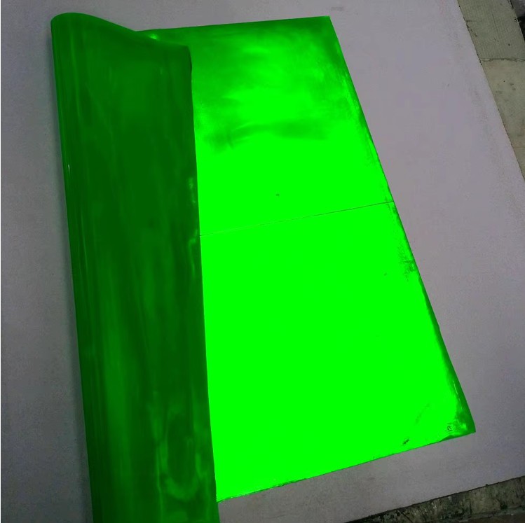 Micro prismatic reflective PVC sheet surface for printable waterproof reflective material Micro prismatic reflective PVC sheet surface for printable waterproof reflective material