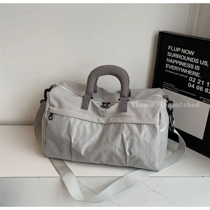 sports-duffel-bag-with-shoulder-strap