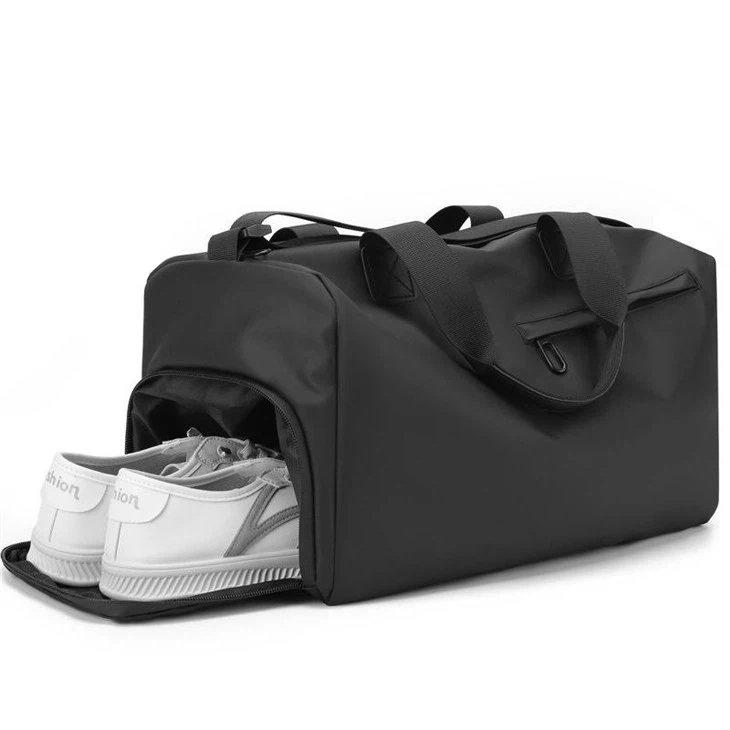 water-resistant-sports-duffle-bag-wholesale