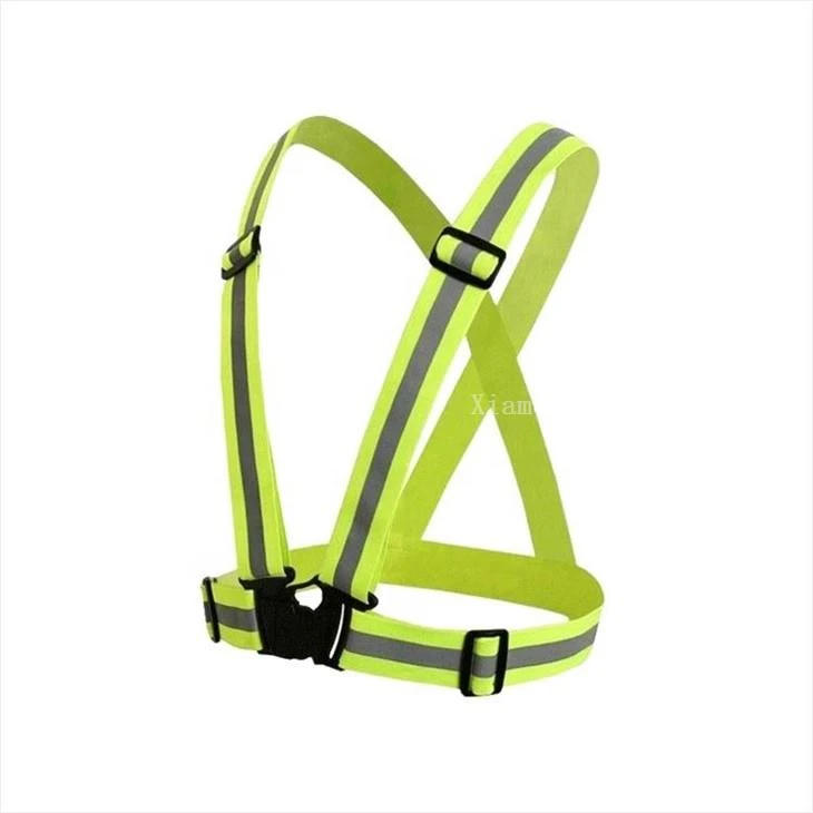 adjustable-reflective-running-belt-vest